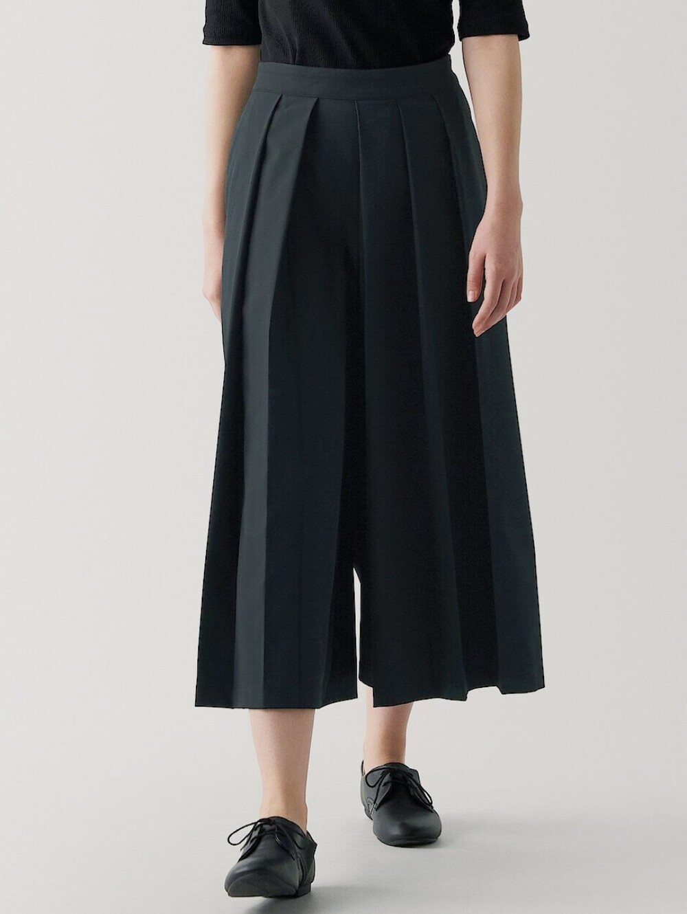 Muji Women's Double Layered Hakama Pant In Black In Medium